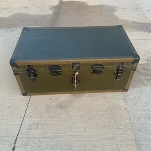 Vintage 1930’s Military Foot Locker with Tray